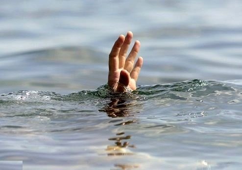 تلخ ترین مرگ برای دختر ۵ ساله و پدرش در رودخانه منتهی به سد استقلال میناب