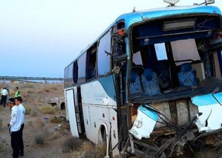 حادثه برای اتوبوس مشهد – بندرعباس/ ۱۰ نفر مصدوم شدند