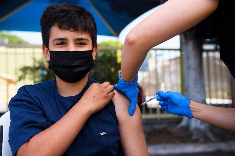 واکسینه شدن ۷۸ درصد از دانش آموزان مینابی