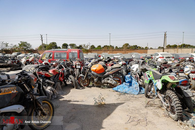 برگزاری ششمین مزایده وسایل نقلیه توقیفی با حراج ۳ هزار موتورسیکلت در استان هرمزگان