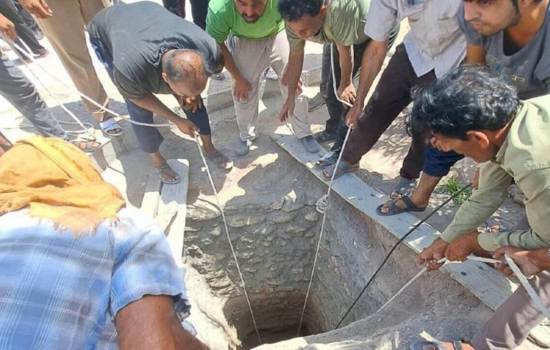 نجات معجزه آسای زن باردار از داخل چاه ۱۵ متری در هرمزگان