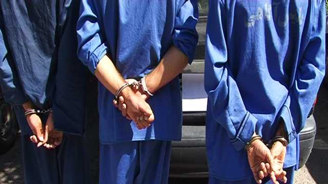 دستگیری ۲ سارق حرفه‌ای و یک مالخر در میناب