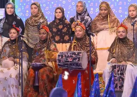 فیلم | اجرای زیبای گروه سرود آوای میناب در مسابقه تلویزیونی همآهنگ