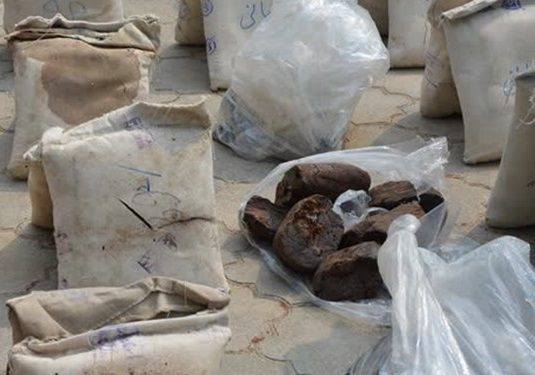 ناکامی قاچاقچیان در انتقال قریب به ۳ تن تریاک در میناب