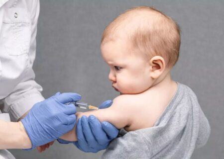 امروز، آغاز واکسیناسیون پنوموکوک کودکان زیر یک سال