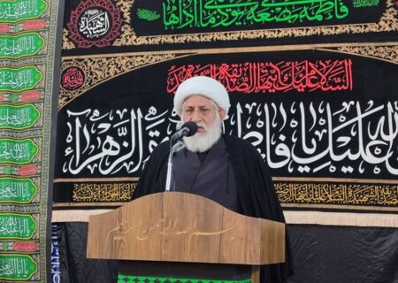 امام جمعه میناب: حضرت زهرا، الگوی وحدت اسلامی و دفاع از ولایت است