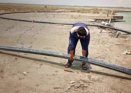 شناسایی و انهدام ۳۰۰۰ متر لوله انتقال سوخت قاچاق در میناب