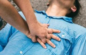 نجات معجزه‌آسای نوجوان برق‌گرفته در میناب