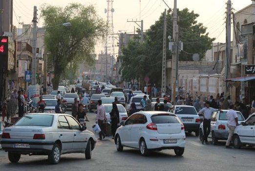 میناب، شهری که پس از ۹۰ سال همچنان گرفتار زیرساخت ها و بی نظمی ها است