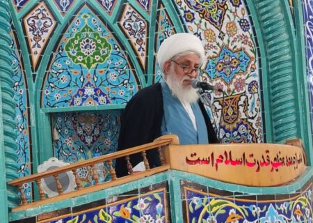 امام جمعه میناب: اتحاد مقدس سپر آهنین امت اسلامی است