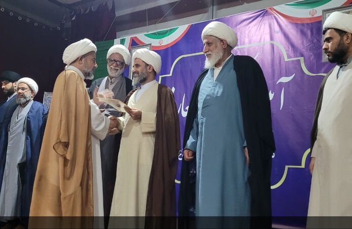 مدیر جدید مدرسه علمیه امام علی (ع) میناب معرفی شد