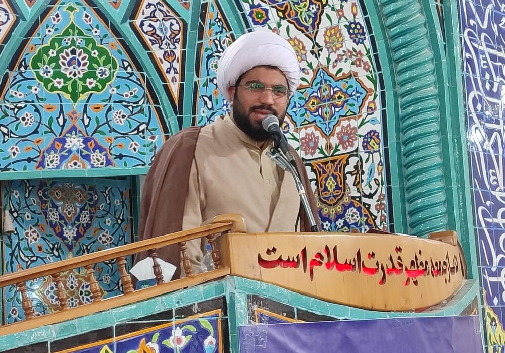 حجاب‌زدایی بخشی از راهبرد فرهنگی غرب علیه زنان ایرانی است
