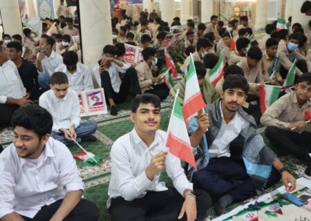 تصاویر/ مراسم ۱۳ آبان روز دانش آموز در میناب