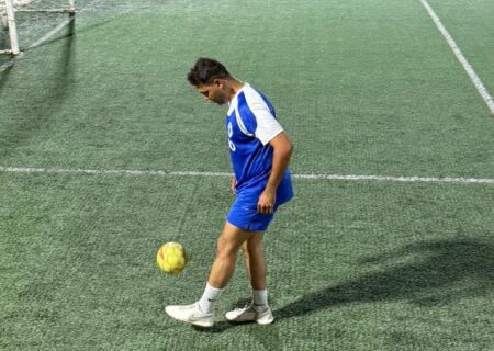 رکورد تازه جوان مینابی در روپایی سرعتی معکوس با توپ هندبال