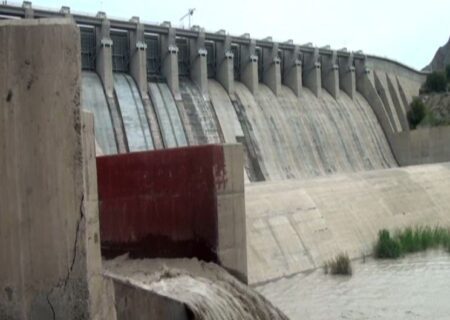 ورود ۱۲ میلیون مترمکعب سیلاب به سد استقلال میناب