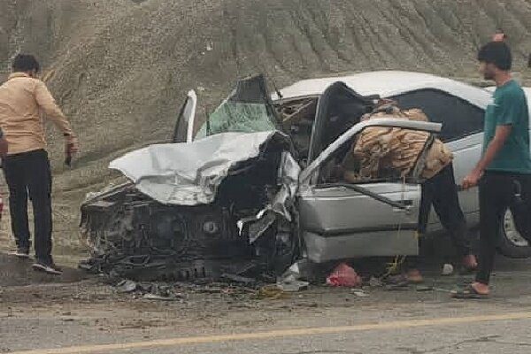 یک کشته در برخورد پژو با خودروی سوختبر در جاده سندرک–میناب