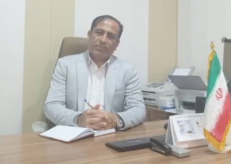 محمد انگورانی‌پور، به عنوان عضو جدید شورای شهر میناب سوگند یاد کرد