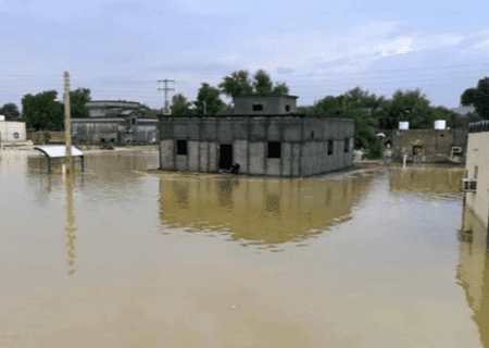 ثبت بیش از ۱۴۴۰ پرونده خسارت سیل در میناب