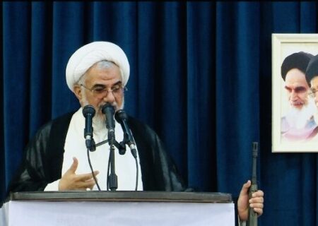 امام جمعه بندرعباس: حمایت از پهلوی، تلاشی برای بازگشت «حکومت طاغوتی» است