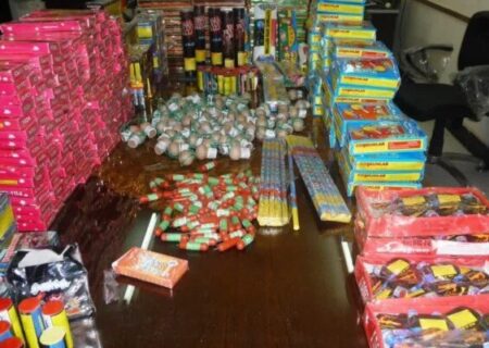 بارانداز و محل دپو مواد محترقه قاچاق در میناب لو رفت