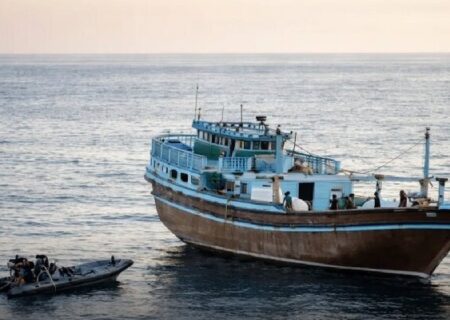 آغاز اجرای سامانه پایش شناورهای صیادی در هرمزگان