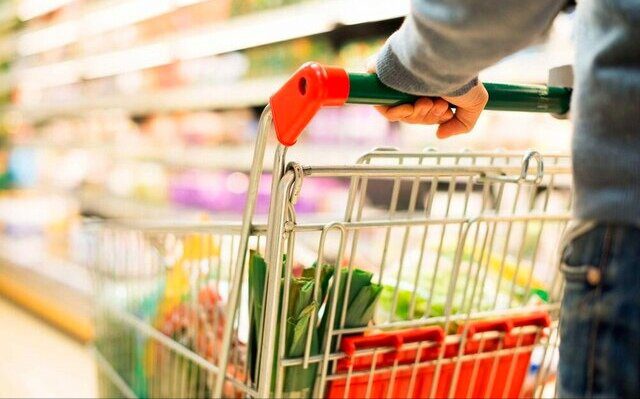 ذخیره‌سازی ۸ هزار تن کالای اساسی در هرمزگان برای ماه رمضان و نوروز