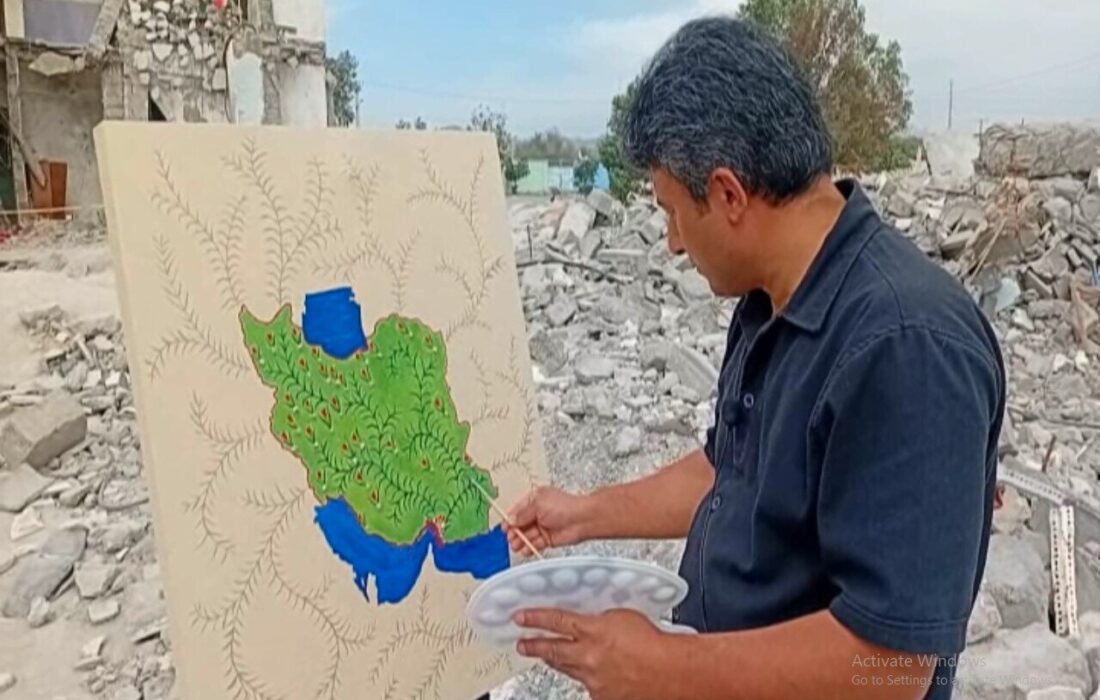 تابلو دادخواهی شهدای دانش آموز میناب کشیده شد